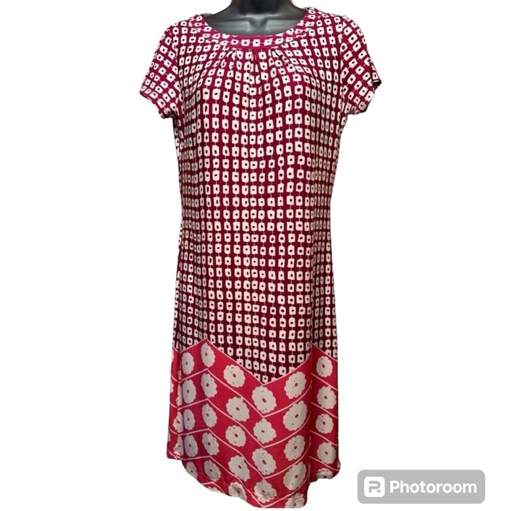 Paperdolls size small lightweight polyester dress